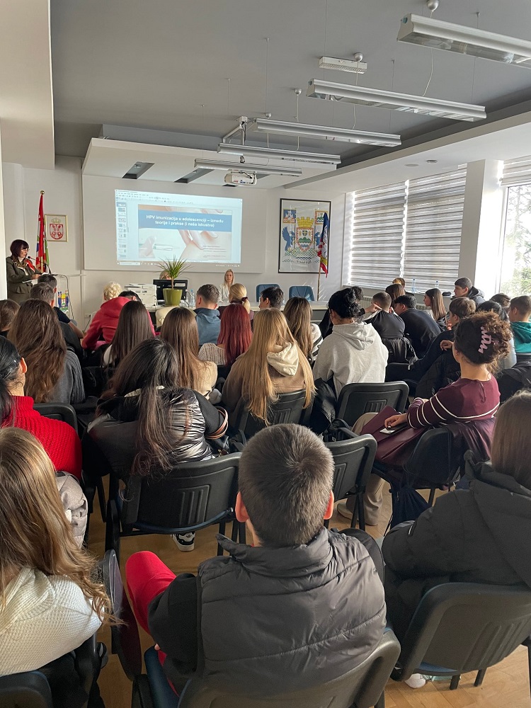 Оджана трибина поводом Међународног дана борбе против АИДС-а